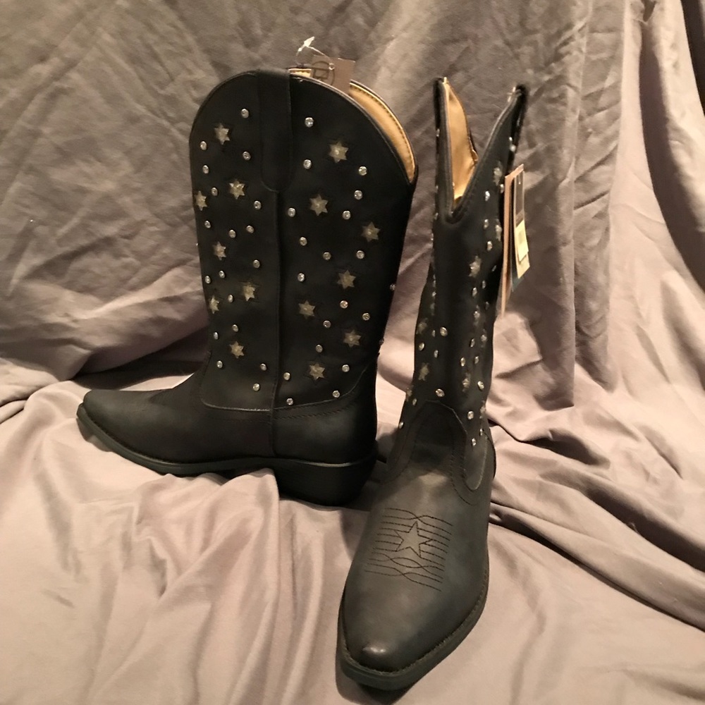 Black women’s Roper light up boots